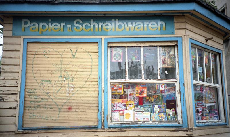 Dresden-Striesen, Schandauer Str.-neben Nr. 77, 14.10.1995 (2).jpg